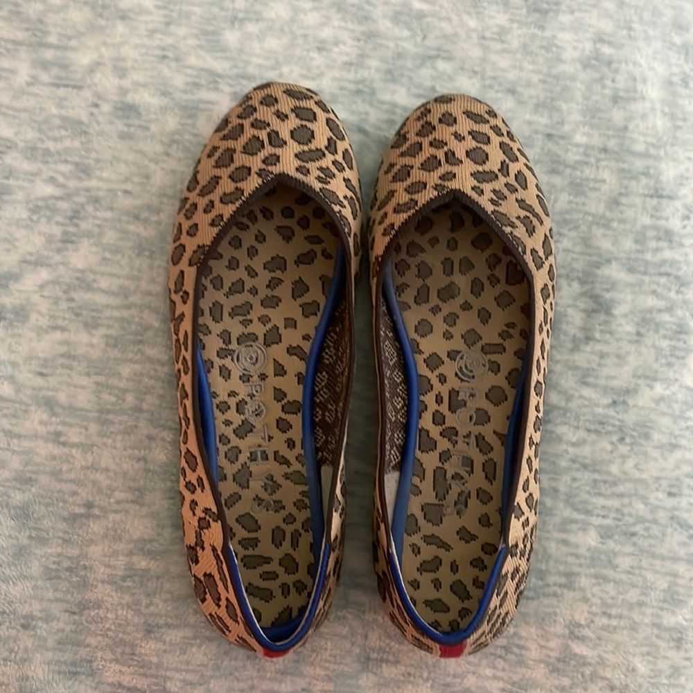 Rothy’s leopard print round toe flats size 7.5